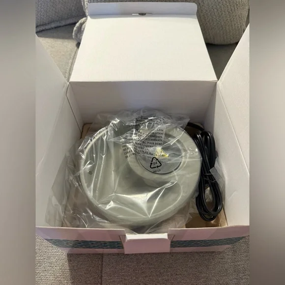 Scentsy Little Garden Warmer - Picture 7 of 7